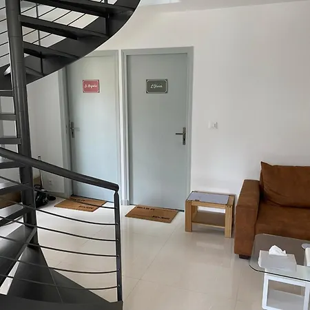 De Charme Avec Climatisation Et Wifi Pres Du Vexin, A Seulement 1,7 Km De La Gare - Fr-1-527-70 *